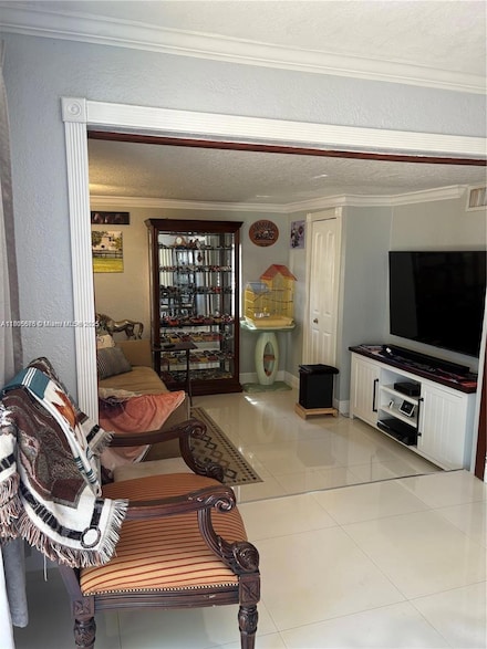 7430 Buchanan St, Hollywood, FL 33024