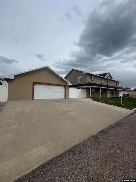 148 Benjamin Franklin St, Evanston, WY 82930