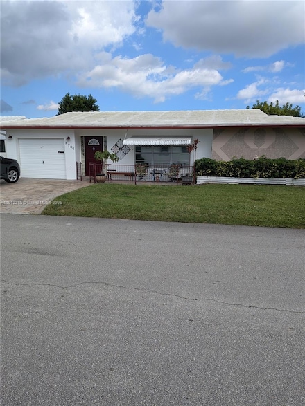 5706 NW 82nd Ave, Tamarac, FL 33321