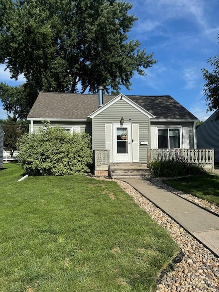 1323 Dodge Cir, Fort Dodge, IA 50501
