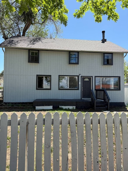 608 E 3rd St, Florence, CO 81226