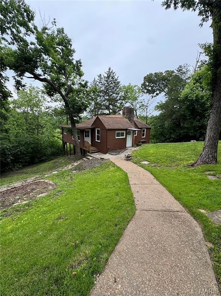 1841 Opeechee Beach Rd, Pacific, MO 63069