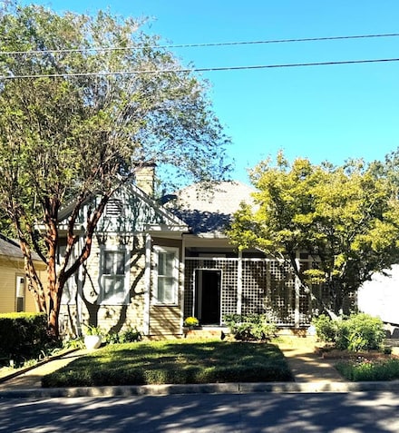 302 Arlington Ave, Natchez, MS 39120
