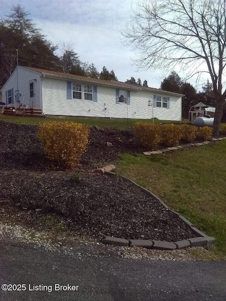 3456 Lazy Creek Rd NE, Lanesville, IN 47136