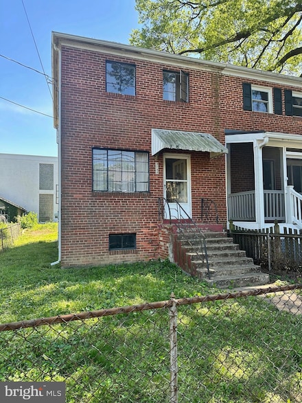315 E Raymond Ave Unit A, Alexandria, VA 22301