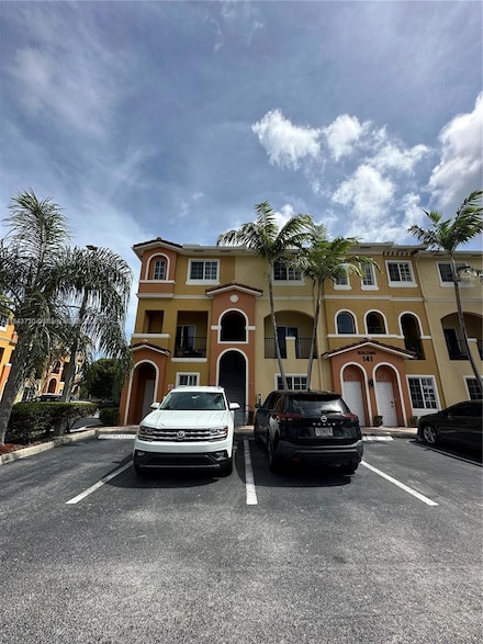 141 NW 2nd Ave Unit 2, Hallandale Beach, FL 33009