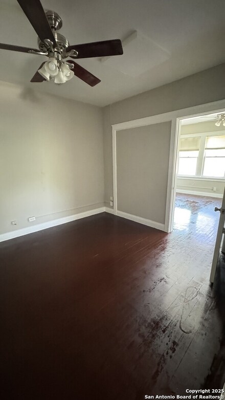628 S Saint Marys St Unit 202, San Antonio, TX 78205
