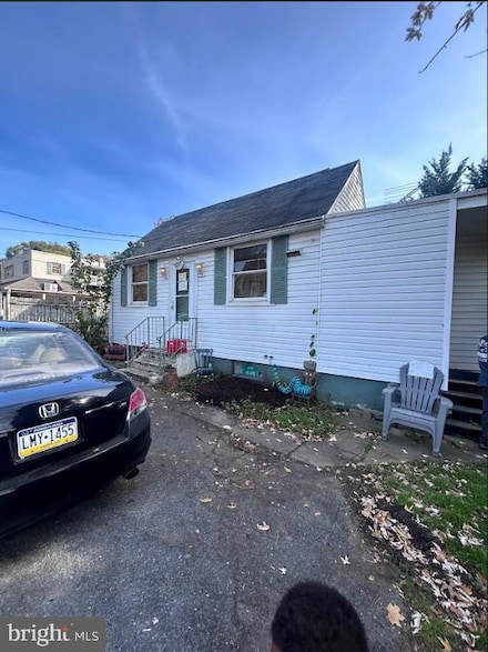 2901 Pricetown Rd, Temple, PA 19560