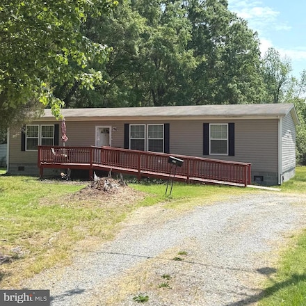 3079 Mathias Point Rd, King George, VA 22485