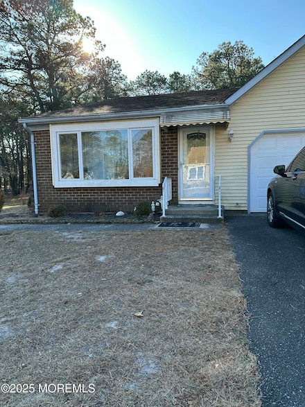 23A Canton Dr, Whiting, NJ 08759