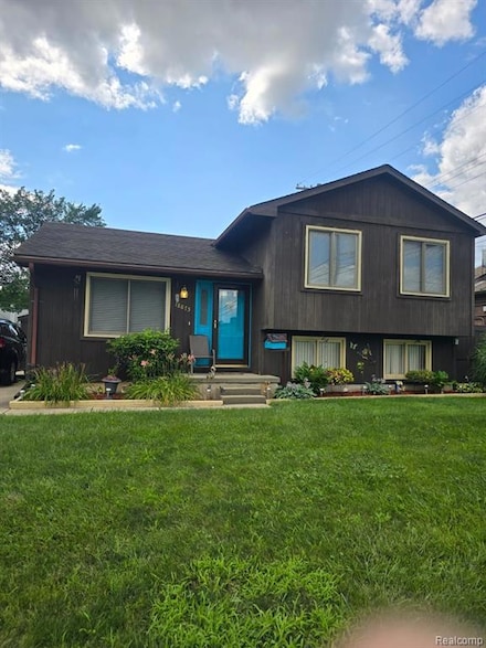 18875 Poinciana, Redford, MI 48240