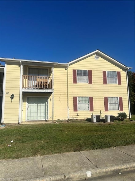 511 Mystic Dr Unit E, Greensboro, NC 27406