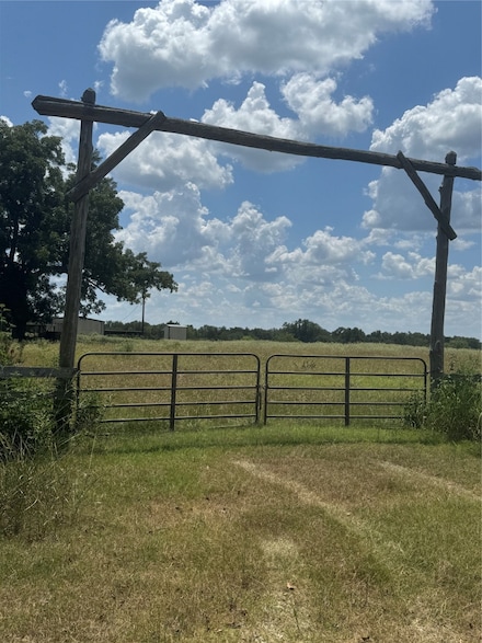 211 County Road 430, Mexia, TX 76667