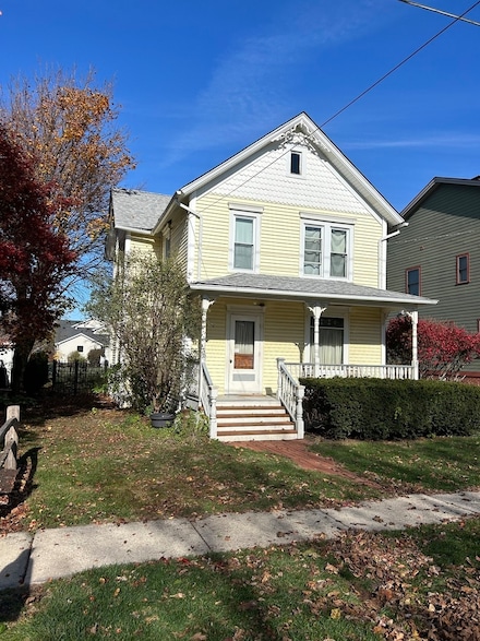 217 Kansas St, Frankfort, IL 60423