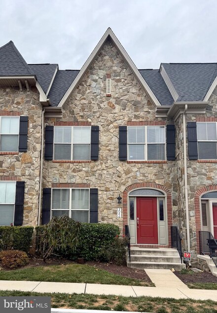 3046 Palatine Dr, Frederick, MD 21701