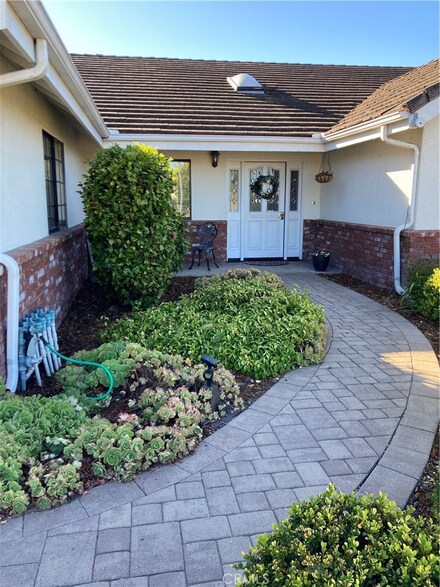 361 Old Ranch Rd, Arroyo Grande, CA 93420
