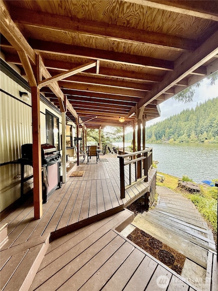 1817 Sleepy Hollow Ln, Bellingham, WA 98226
