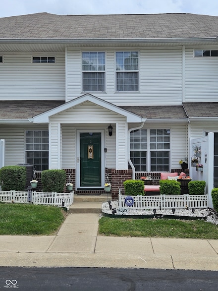 4962 Potomac Square Place, Indianapolis, IN 46268