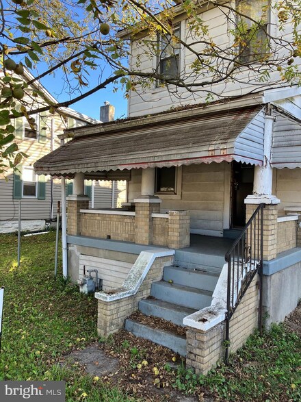 717 E Haverford Rd, Bryn Mawr, PA 19010