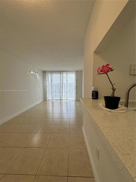8145 NW 7th St Unit 504, Miami, FL 33126
