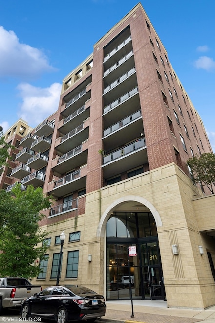 811 W 15th Place Unit 513, Chicago, IL 60608