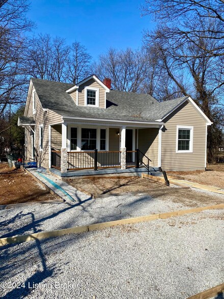 112 N Elm Grove Ave, Bardstown, KY 40004