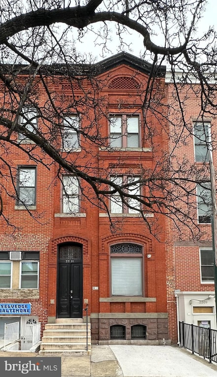 2211 N Charles St Unit 2, Baltimore, MD 21218