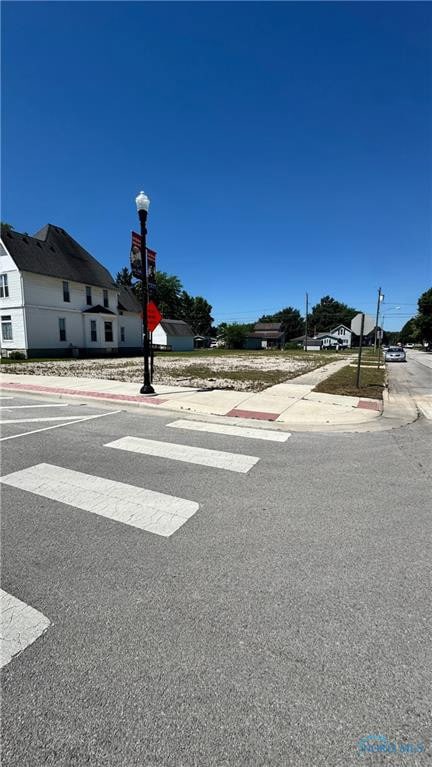 233 & 235 N Main St, North Baltimore, OH 45872