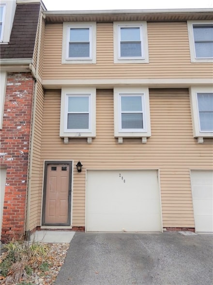 280 Quail Run Rd, Venetia, PA 15367