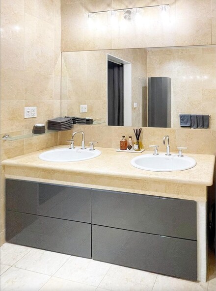 529 W 42nd St Unit 6S, New York, NY 10036