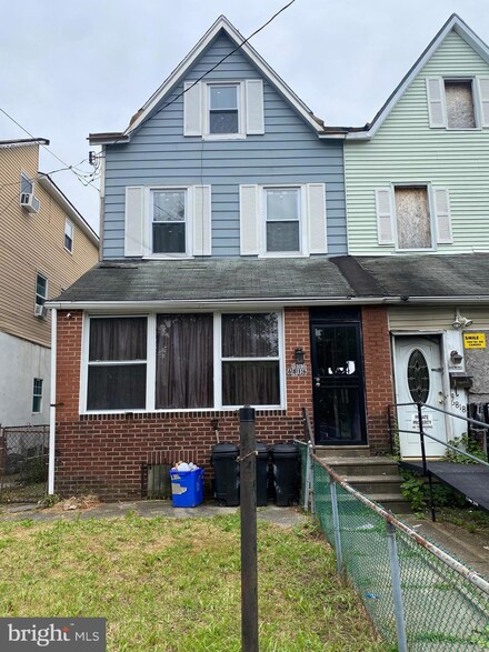6816 Paschall Ave, Philadelphia, PA 19142