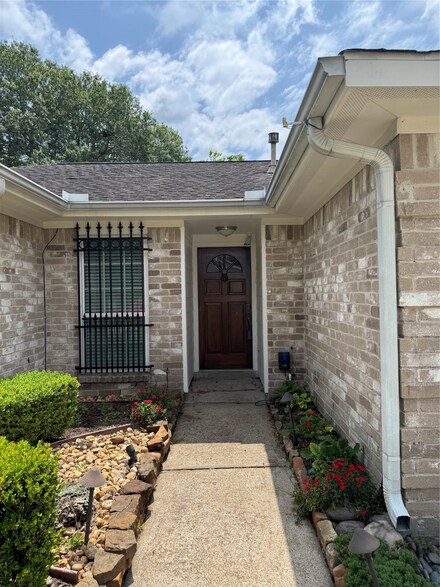 18727 Denise Dale Ln, Houston, TX 77084