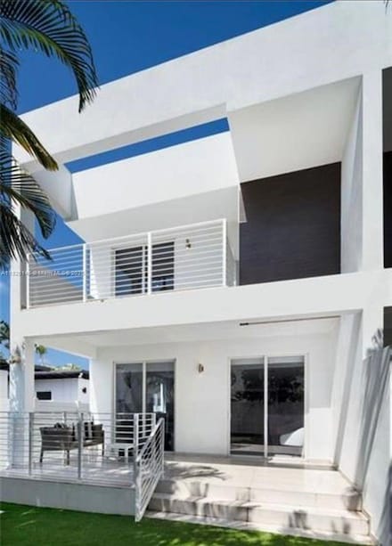 904 NE 15th Ave, Fort Lauderdale, FL 33304