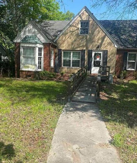 39 Carrol Dr, Sumter, SC 29150