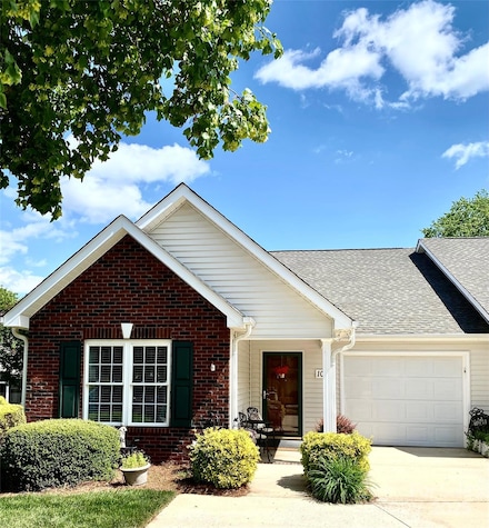 101 Keswick Ln, Mooresville, NC 28117