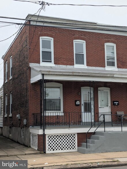 141 Miller St, Trenton, NJ 08638