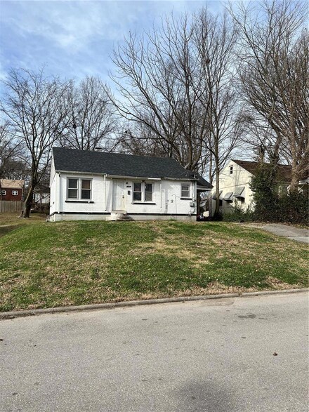 615 S Henderson Ave, Cape Girardeau, MO 63703