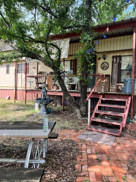 3400 Surfside Dr, May, TX 76857