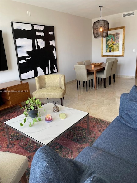 801 Brickell Key Blvd Unit 2705, Miami, FL 33131