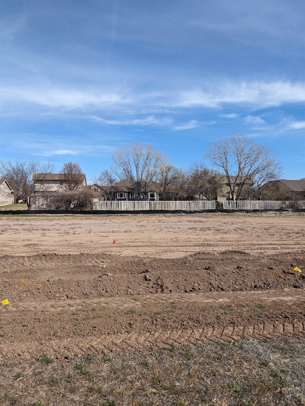 808 N Cedar Downs Cir, Wichita, KS 67235