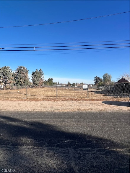 19 Live Oak St, Hesperia, CA 92345