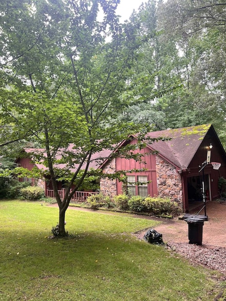 9051 S Wilderwood Ln, Cordova, TN 38016