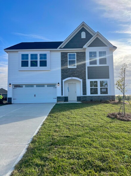 233 Shingle Oak Garden NW, Aiken, SC 29801