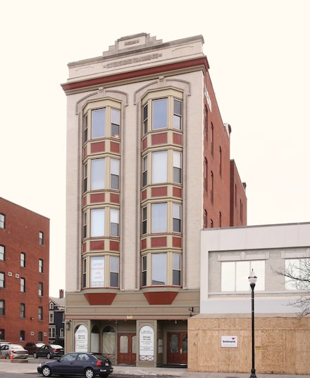 160 Main St Unit 2B, New Britain, CT 06051