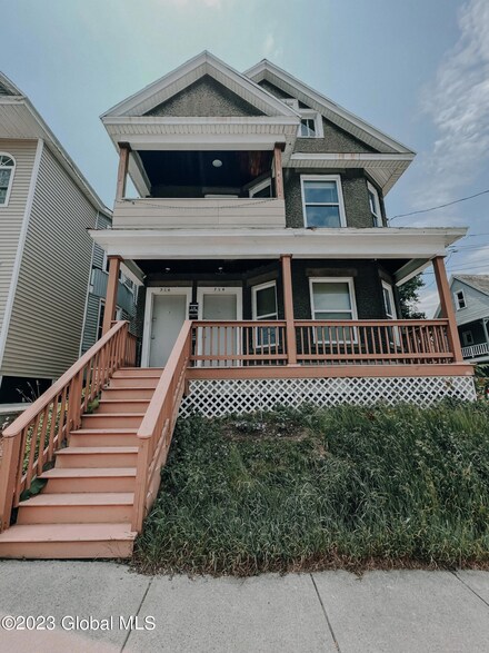 714 Beaver St, Schenectady, NY 12308