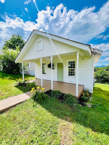 1138 Murray Ave SE, Roanoke, VA 24013
