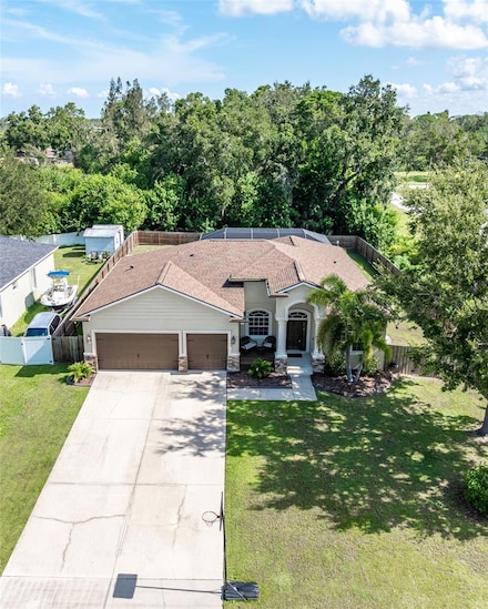 901 8th Ave SW, Ruskin, FL 33570