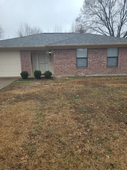 2016 E 1st St, Mount Pleasant, TX 75455