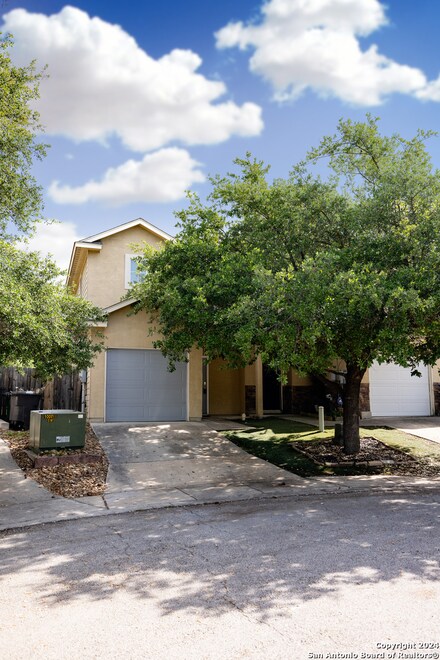 6425 Aspen Hill, San Antonio, TX 78238