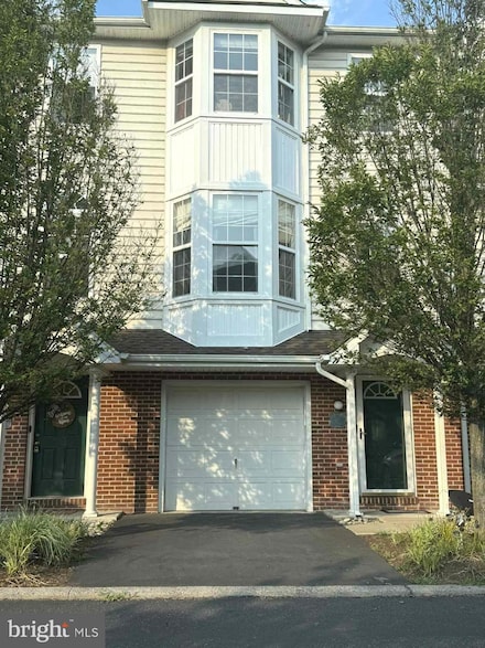 35 Cameron Ct, Royersford, PA 19468